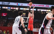 78-72，中国男篮传来喜讯！日本帮大忙了，晋级形势豁然开朗