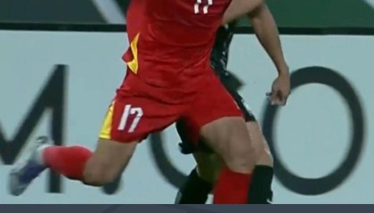 2026世界杯投注官方网站-90分钟战报：U23越南2-2韩国，申敏河绝平，阮庭北传射+染红